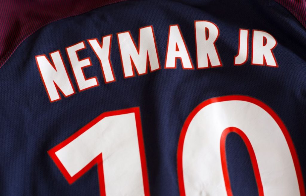 Neymar es la actual promesa del fútbol.