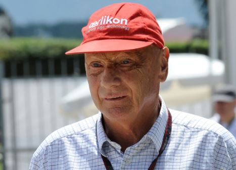 Cuando Niki Lauda habla, los titulares se llenan. 