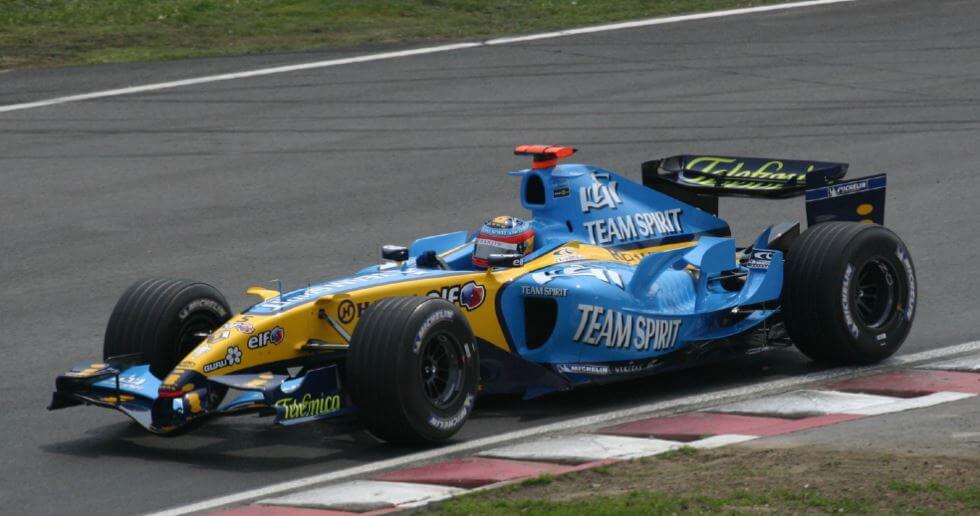 A partir de 2005 -año en el que se proclamó campeón del mundo por primera vez- Fernando Alonso se convirtió en el español por excelencia dentro del automovilismo. 