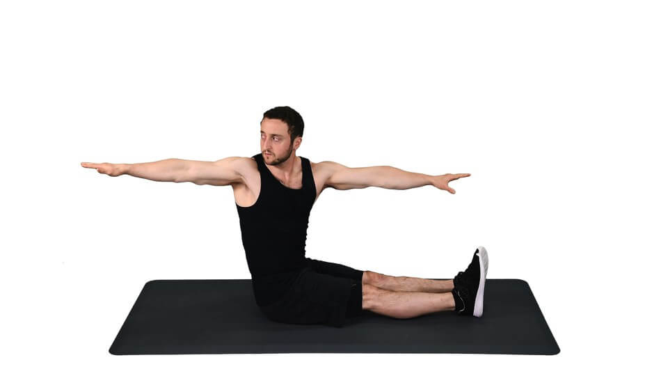 El spine twist es un ejercicio que favorece la región lumbar.