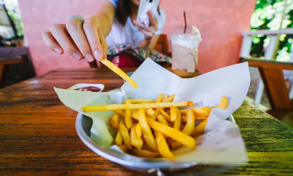 Los productos fritos y la acrilalamida repercuten de manera negativa en la salud.