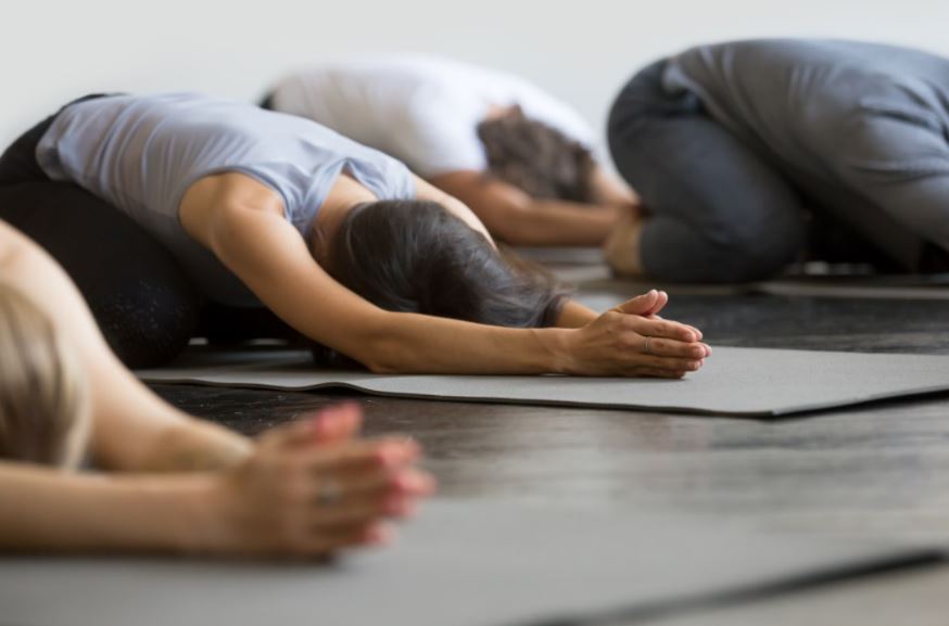 Yoga `para unir cuerpo y alma.