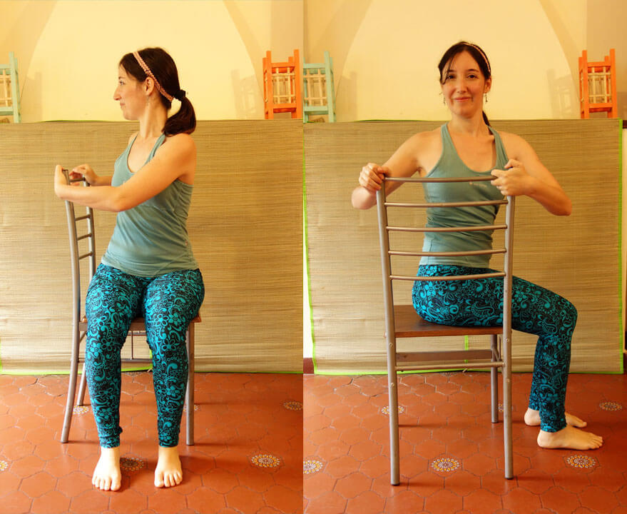 Con la torsión de columna, puedes realizar movimientos de yoga en tu trabajo.