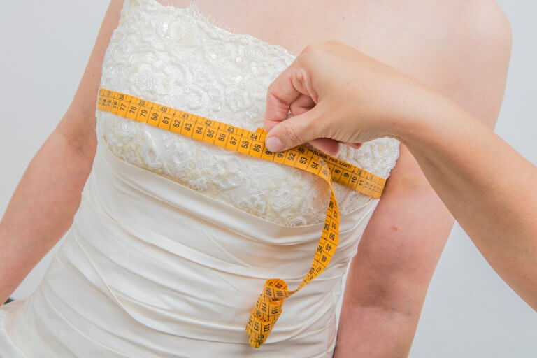 Lo que debes y lo que no debes hacer para perder peso en tu boda