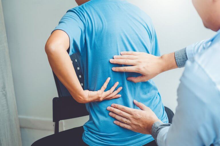 Cómo debes entrenar si tienes algún problema de espalda