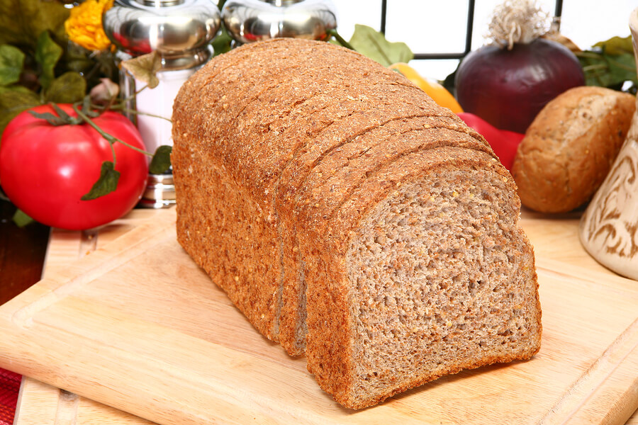 El pan ezequiel no contiene grasas trans, lo que lo vuelve muy aconsejable para una dieta.