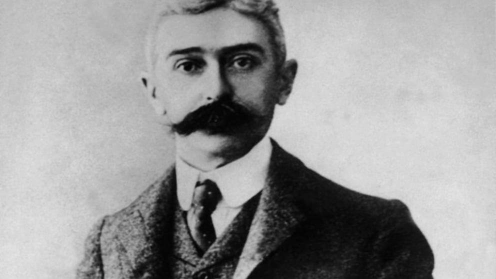 Pierre de Coubertin, uno de los hombres más importantes del deporte moderno.