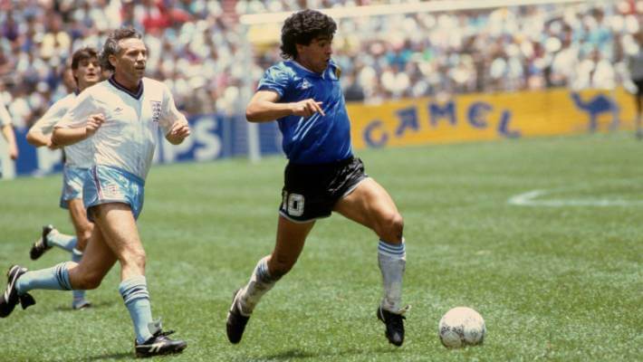 Diego Maradona marcó uno de los mejores goles de la historia de los mundiales.