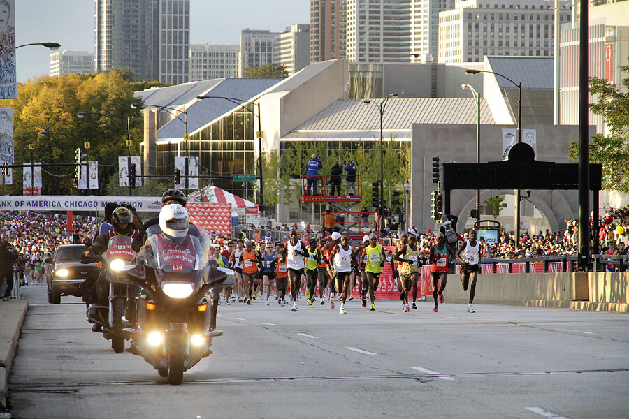 Largada en Chicago de una de las mejores maratones del mundo.