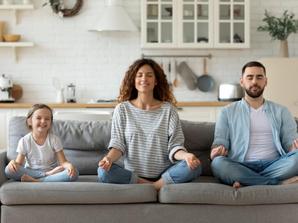 Práctica de meditación en familia.