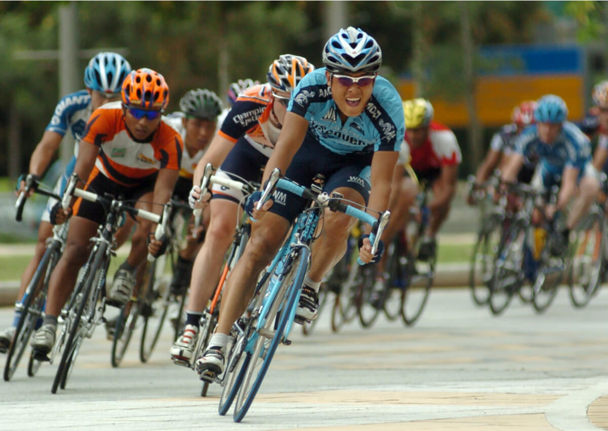 Competición de ciclismo de ruta bajo el reglamento oficial.