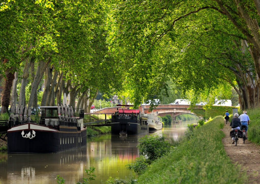 El canal del Midi es una alternativa para hacer deporte en Toulouse.