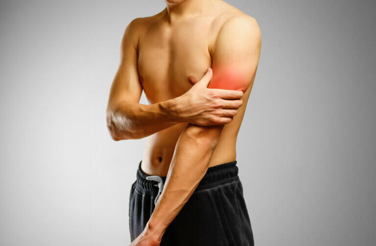 ¿Cuáles son las causas de la tendinopatía del bíceps?