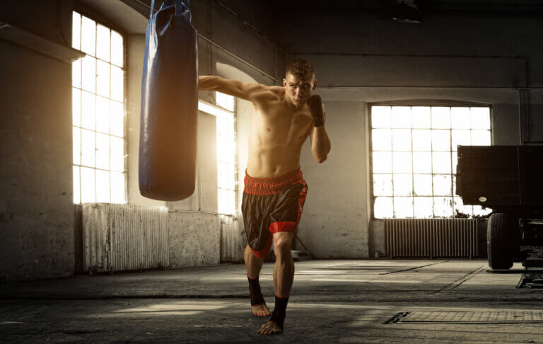4 consejos para entrenar con saco de boxeo profesional
