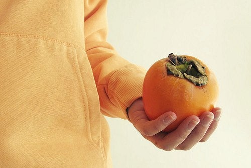 Le kaki est un fruit aux nombreuses propriétés antioxydantes
