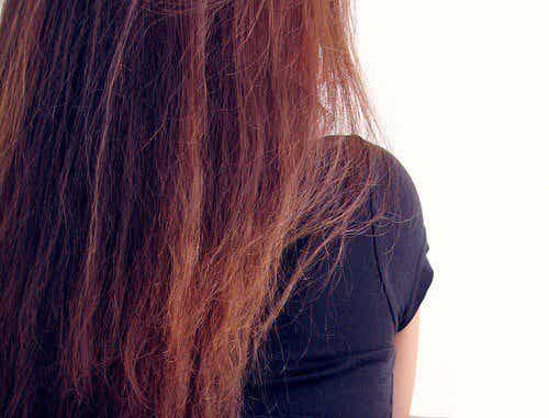 Posibles causas de la caída del cabello