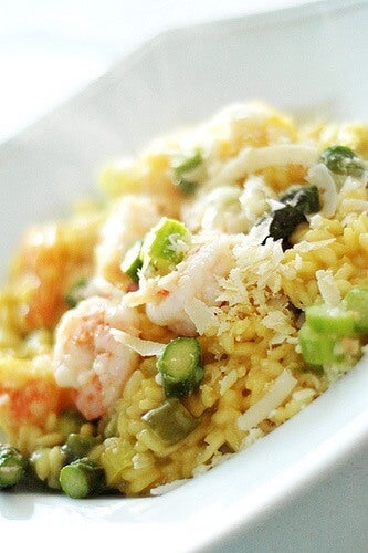 Receta de risotto cremoso con espárragos