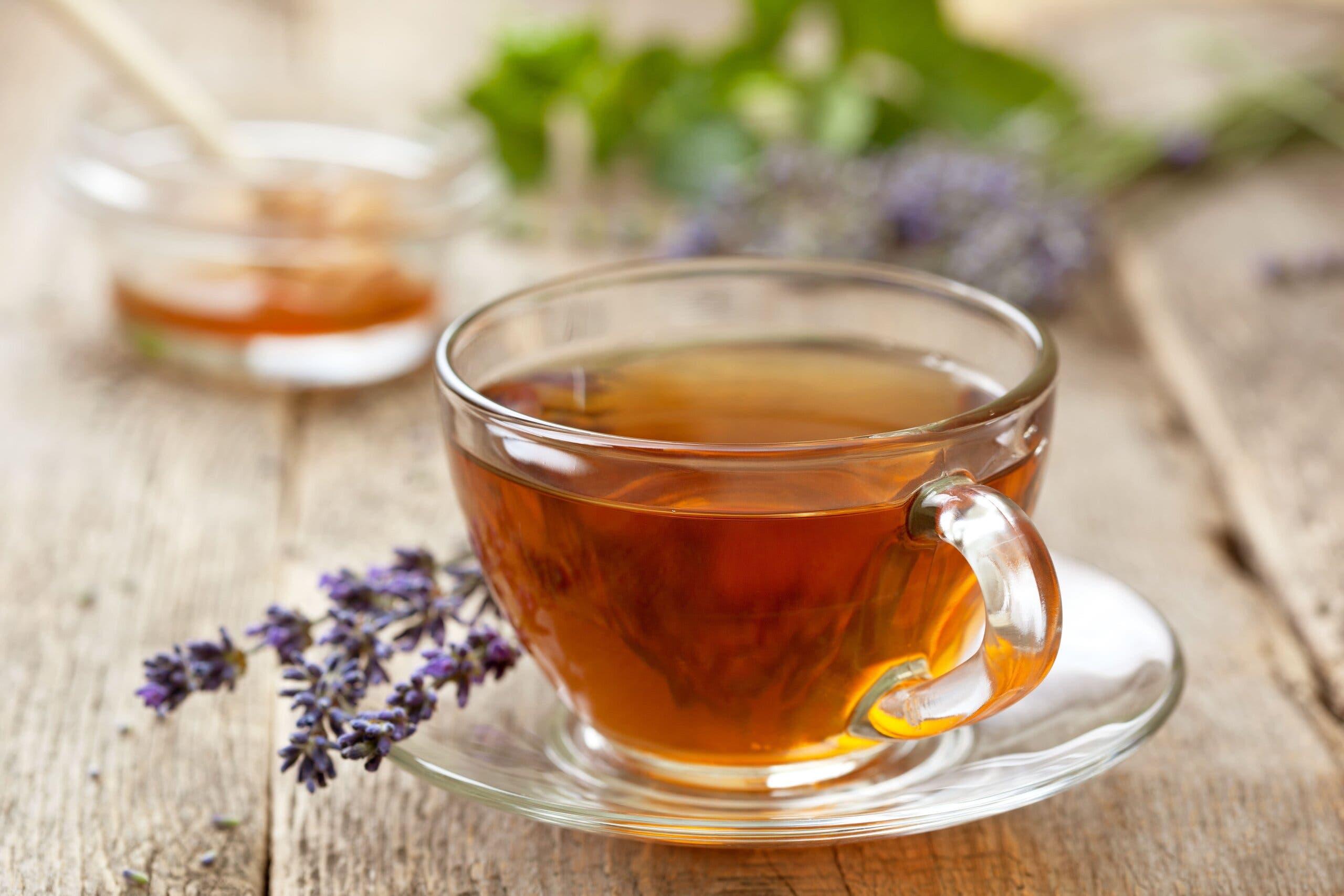 Beber té de lavanda