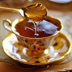 Miel y vinagre de manzana para acabar con el insomnio de forma natural