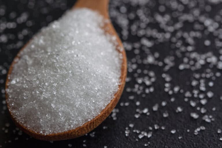 7 síntomas que te indican que estás consumiendo demasiada azúcar