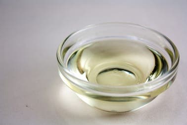 ¿Es bueno consumir aceite de canola?