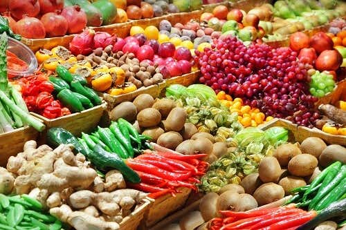 Variedad de frutas y vegetales