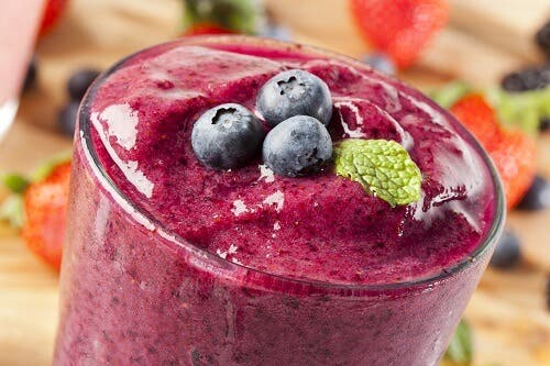 Batido de frutas rojas