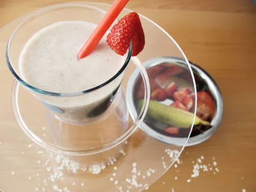 Realiza batidos con frutas rojas / azules y avena dos veces el día o cada dos días.