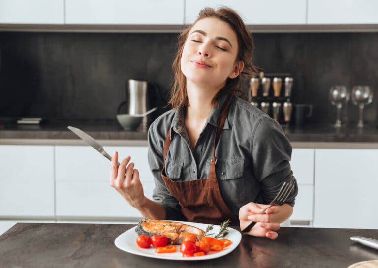 ¿Cómo saciar el hambre de manera natural?