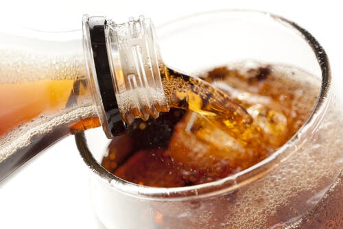 ¿Qué bebidas son las que más nos engordan?