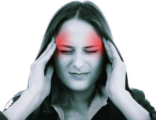 Tratar el dolor de cabeza con acupuntura