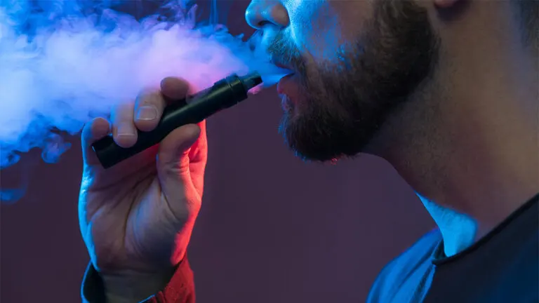 Cigarrillos electrónicos: ¿una alternativa real?