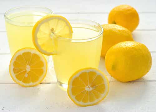 Dieta del limón para reducir el ácido úrico.