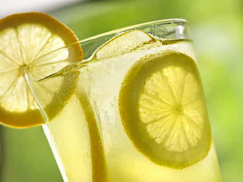 ¿Quieres aprender 10 remedios naturales con limón?
