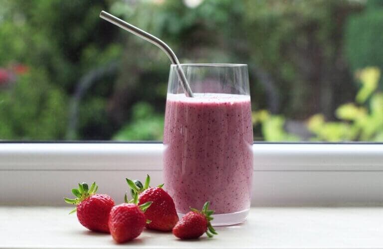 4 jugos naturales para la cistitis