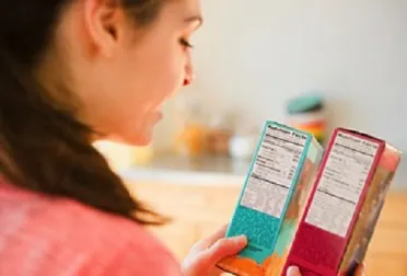 8 consejos para distinguir entre alimentos más y menos saludables
