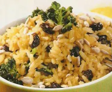 Arroz salvaje con brócoli y calabaza.