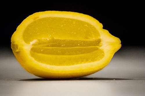 Limón para limpiar el hogar