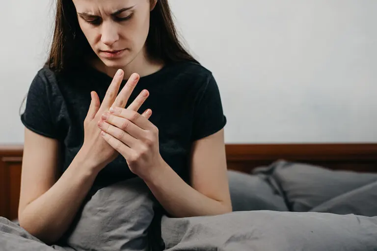 Dolor en manos y muñecas: ¿a qué se debe?