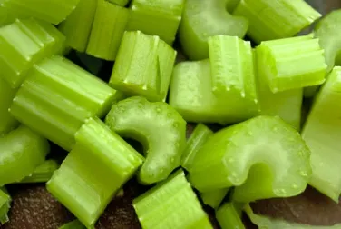 Apio, un buen antiinflamatorio que debes incluir en tu dieta