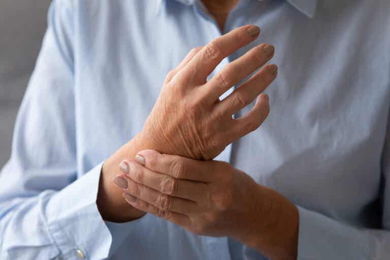 6 aceites para aliviar el dolor por artritis