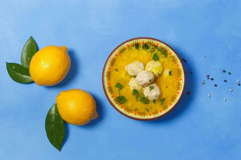 Desintoxícate con una semana a base de jugos y caldos