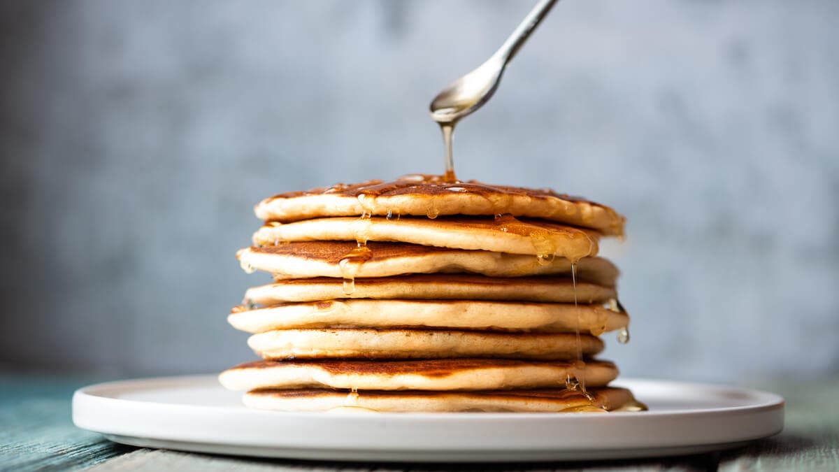 Panqueques de avena para hacer desayunos saludables.
