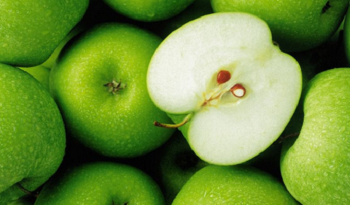 Tomar jugos naturales ayuda a eliminar los ronquidos