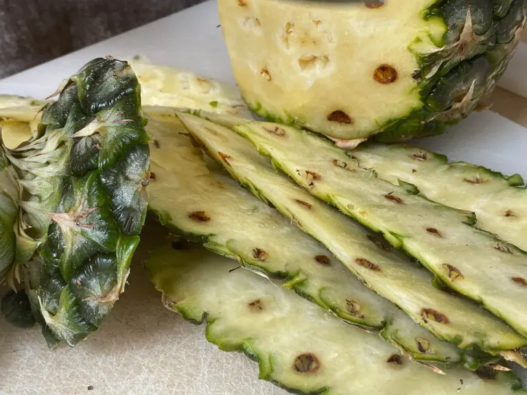 Bebidas medicinales y deliciosas con piel de piña