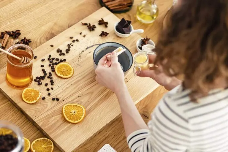 Cómo hacer un jabón natural de miel, canela y naranja