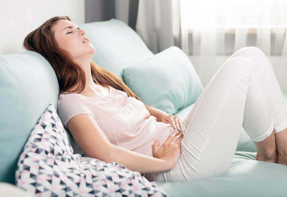 A gravidez ectópica provoca vários sintomas.