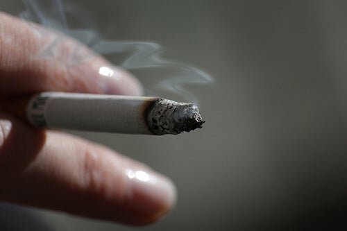 El tabaco puede obstruir el sistema respiratorio
