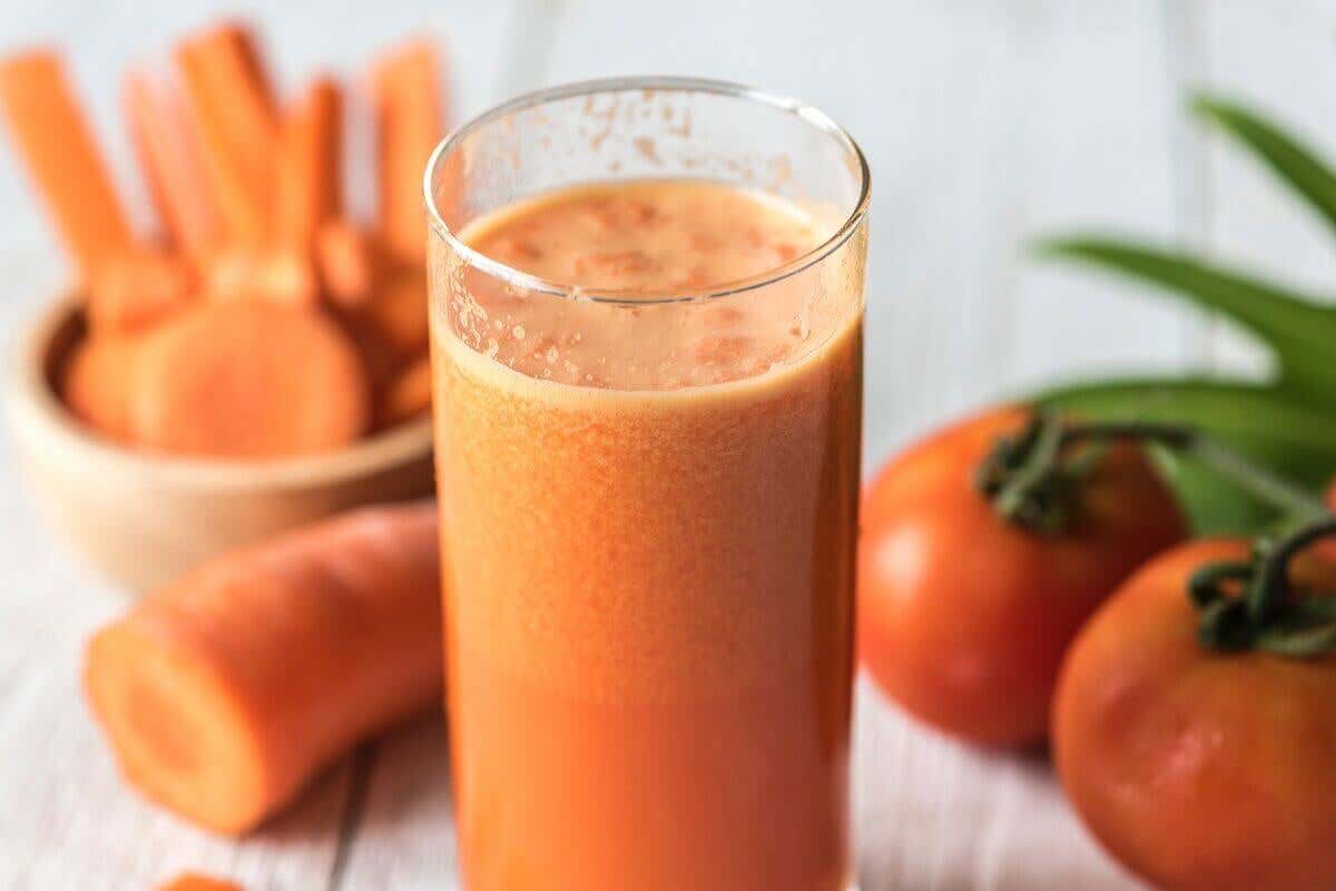 zumo de zanahoria para calmar el dolor de garganta