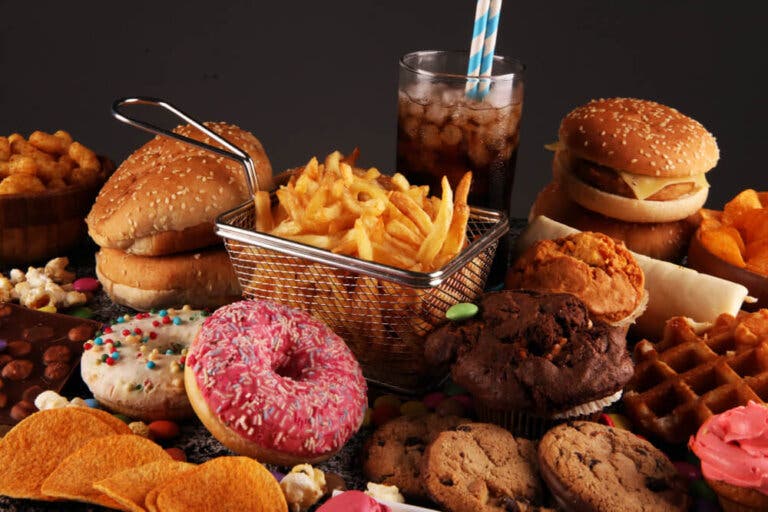 Los peores alimentos que puedes comer
